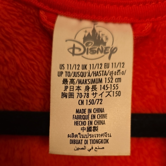 Disney RedPanda Robe - Picture 6 of 9